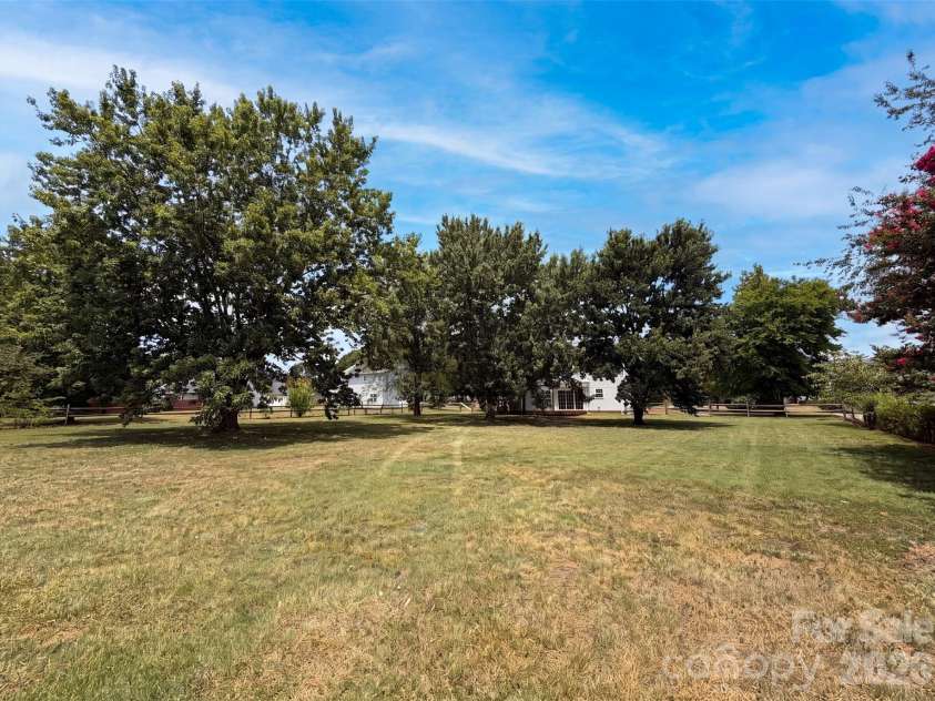 729 Cress School Road, Salisbury, NC 28147.  MLS# CAR4403593, YatesRealty ID 36567. 
