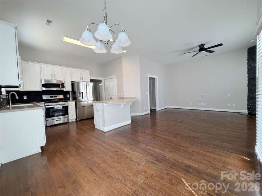 7416 Lochrein Ridge Drive, Huntersville, NC 28078.  MLS# CAR4399700, YatesRealty ID 36569. 