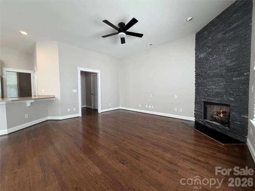 7416 Lochrein Ridge Drive, Huntersville, NC 28078.  MLS# CAR4399700, YatesRealty ID 36569. 