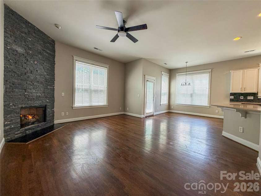 7416 Lochrein Ridge Drive, Huntersville, NC 28078.  MLS# CAR4399700, YatesRealty ID 36569. 
