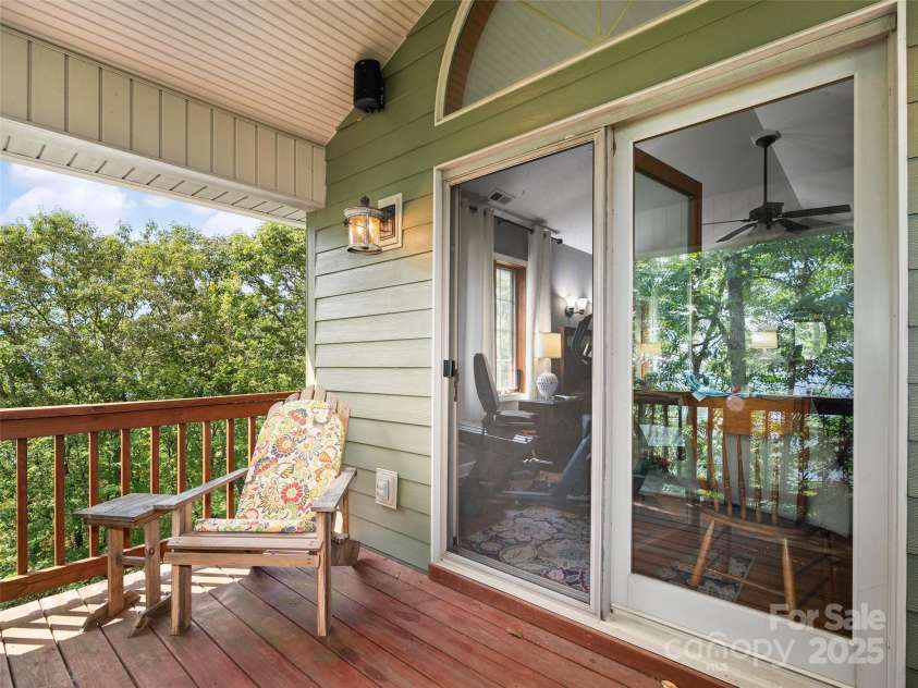 195 Simpson Lane, Maggie Valley, NC 28751.  MLS# CAR4312232, YatesRealty ID 3657. 