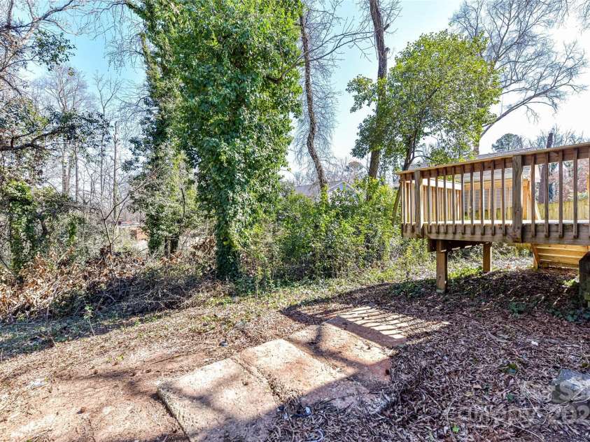 4924 Jane Avenue, Charlotte, NC 28269.  MLS# CAR4225498, YatesRealty ID 3657. 