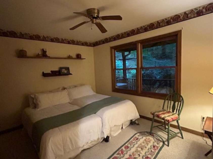 76 Azalea Court, Sapphire, NC 28774.  MLS# CAR4308118, YatesRealty ID 3657. Main level bedroom 1