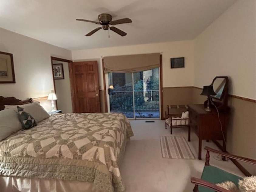 76 Azalea Court, Sapphire, NC 28774.  MLS# CAR4308118, YatesRealty ID 3657. Upstairs bedroom