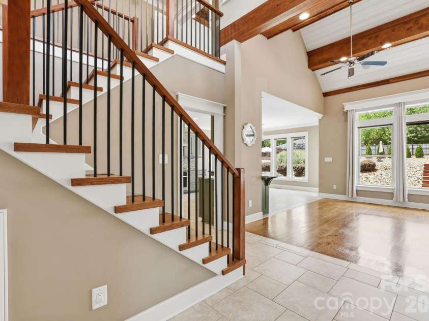 1104 Sawtooth Oak Lane, Belmont, NC 28012.  MLS# CAR4393976, YatesRealty ID 36570. 
