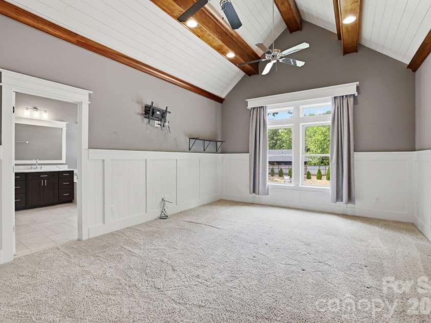 1104 Sawtooth Oak Lane, Belmont, NC 28012.  MLS# CAR4393976, YatesRealty ID 36570. 