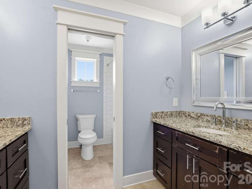 1104 Sawtooth Oak Lane, Belmont, NC 28012.  MLS# CAR4393976, YatesRealty ID 36570. 