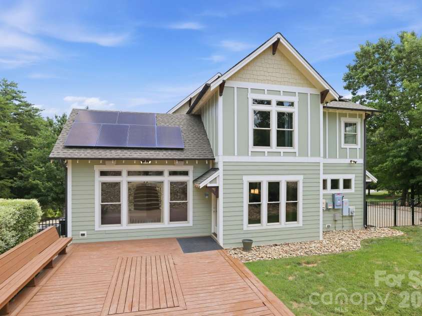 1104 Sawtooth Oak Lane, Belmont, NC 28012.  MLS# CAR4393976, YatesRealty ID 36570. 