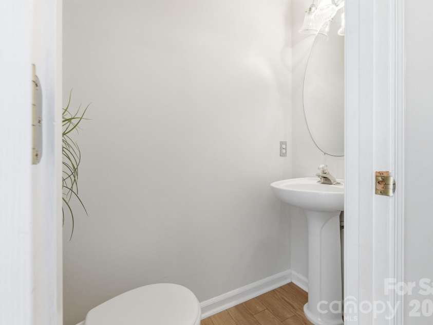 11018 Garden Oaks Lane, Charlotte, NC 28273.  MLS# CAR4400466, YatesRealty ID 36572. 