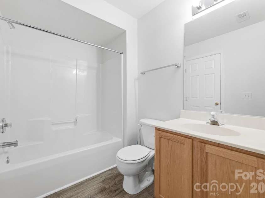 11018 Garden Oaks Lane, Charlotte, NC 28273.  MLS# CAR4400466, YatesRealty ID 36572. 