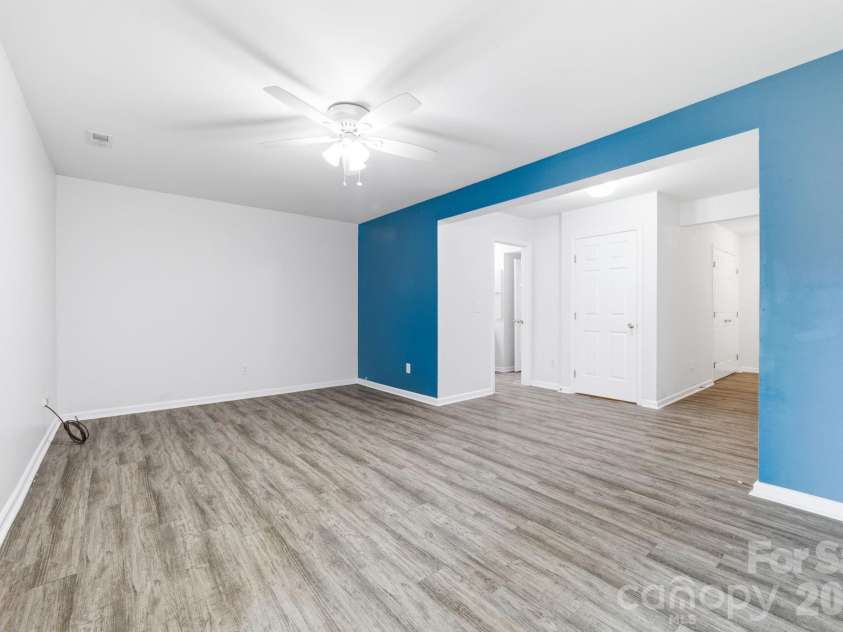 11018 Garden Oaks Lane, Charlotte, NC 28273.  MLS# CAR4400466, YatesRealty ID 36572. 