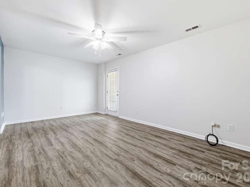 11018 Garden Oaks Lane, Charlotte, NC 28273.  MLS# CAR4400466, YatesRealty ID 36572. 