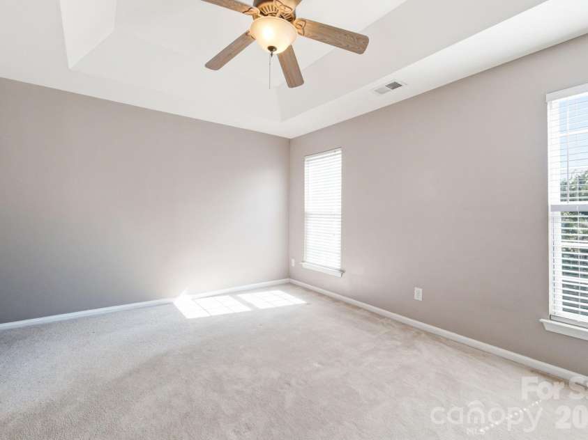 11018 Garden Oaks Lane, Charlotte, NC 28273.  MLS# CAR4400466, YatesRealty ID 36572. 