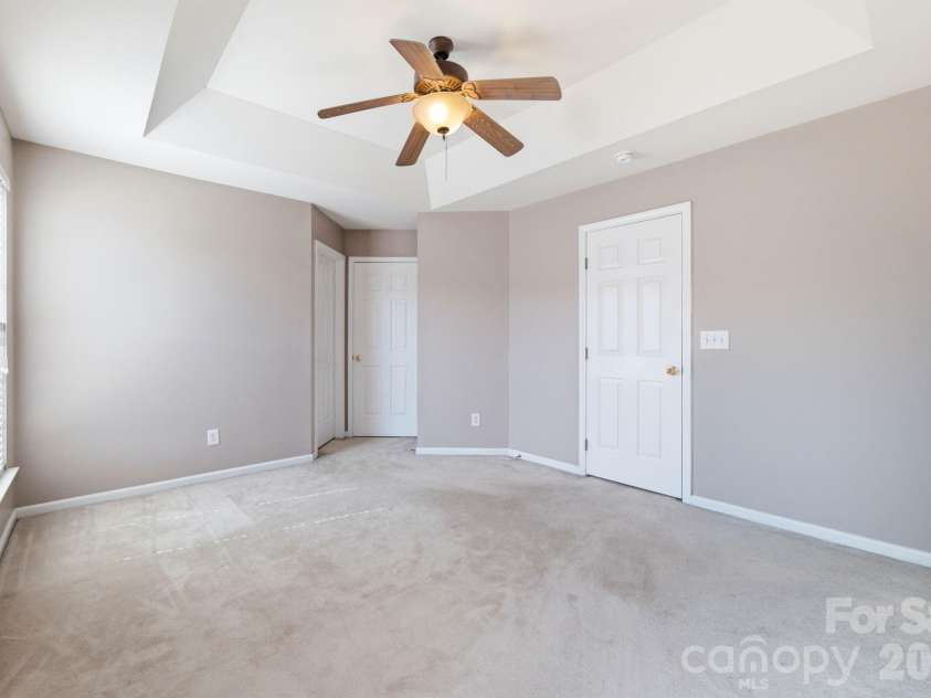 11018 Garden Oaks Lane, Charlotte, NC 28273.  MLS# CAR4400466, YatesRealty ID 36572. 