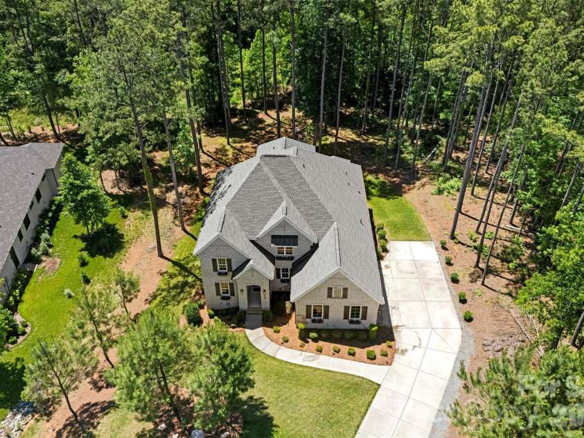 6039 Chimney Bluff Road, Lancaster, SC 29720.  MLS# CAR4378102, YatesRealty ID 36573. 