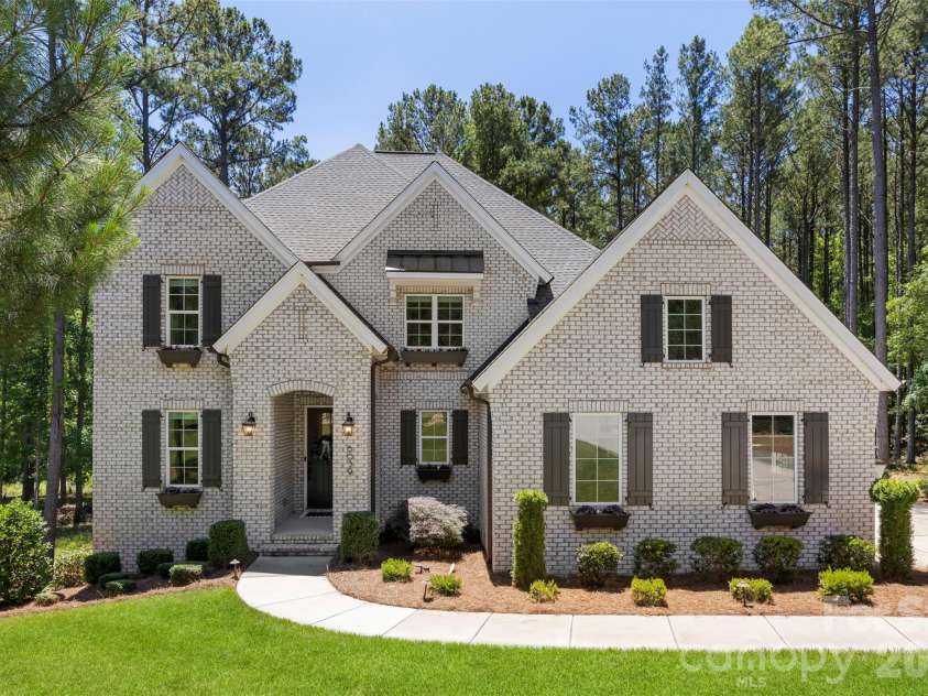 6039 Chimney Bluff Road, Lancaster, SC 29720.  MLS# CAR4378102, YatesRealty ID 36573. 