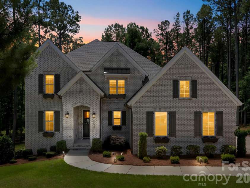 6039 Chimney Bluff Road, Lancaster, SC 29720.  MLS# CAR4378102, YatesRealty ID 36573. 