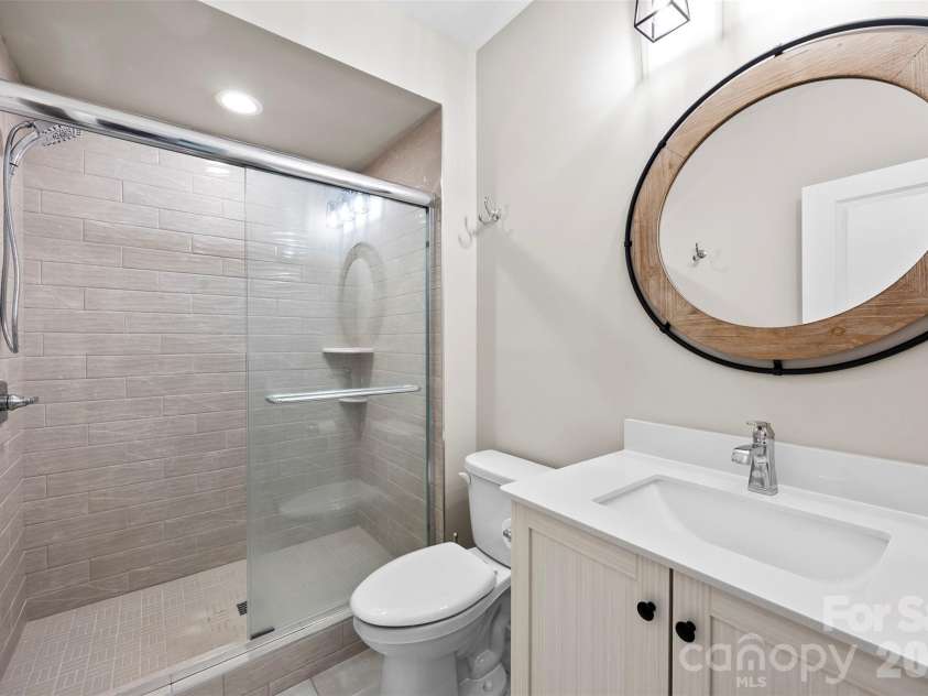 6039 Chimney Bluff Road, Lancaster, SC 29720.  MLS# CAR4378102, YatesRealty ID 36573. Basement Bathroom
