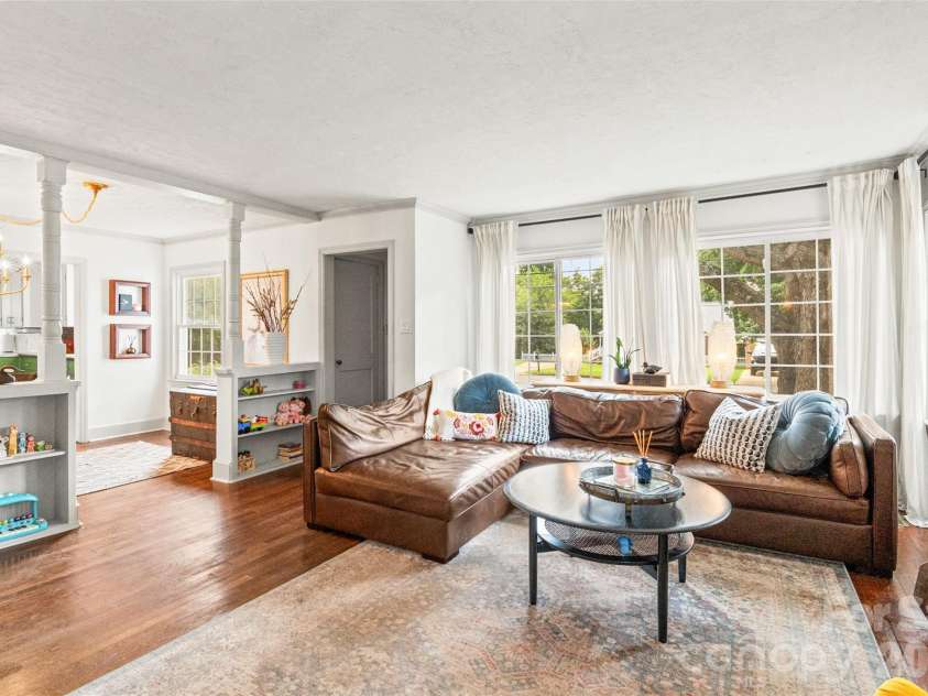 1019 Beverly Drive, Rock Hill, SC 29730.  MLS# CAR4398664, YatesRealty ID 36574. 