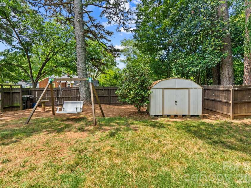 1019 Beverly Drive, Rock Hill, SC 29730.  MLS# CAR4398664, YatesRealty ID 36574. 