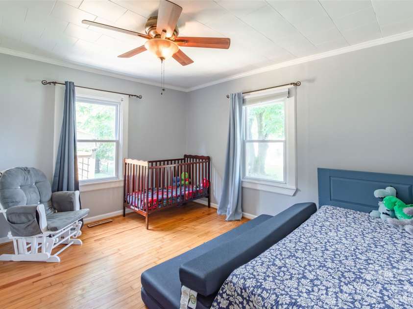 711 Linwood Road, Kings Mountain, NC 28086.  MLS# CAR4402898, YatesRealty ID 36575. 