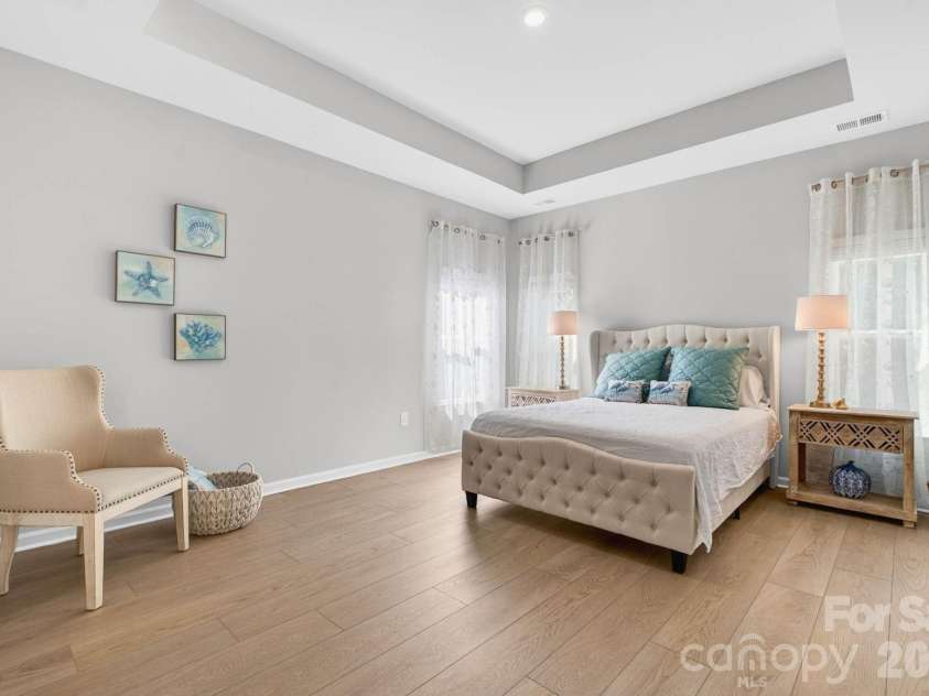 9205 Little Osprey Drive, Calabash, NC 28467.  MLS# CAR4398184, YatesRealty ID 36576. Primary bedroom