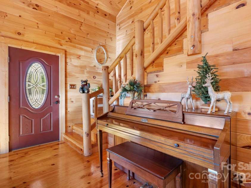 240 Wildwood Road, Lenoir, NC 28645.  MLS# CAR4334176, YatesRealty ID 3658. 