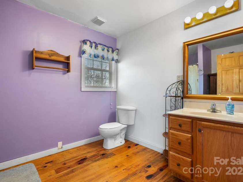 240 Wildwood Road, Lenoir, NC 28645.  MLS# CAR4334176, YatesRealty ID 3658. 