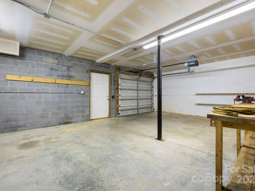 240 Wildwood Road, Lenoir, NC 28645.  MLS# CAR4334176, YatesRealty ID 3658. 