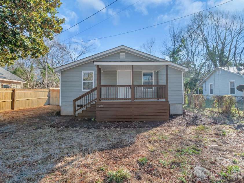 401 Golf Course Road, Winnsboro, SC 29180.  MLS# CAR4336099, YatesRealty ID 3658. 