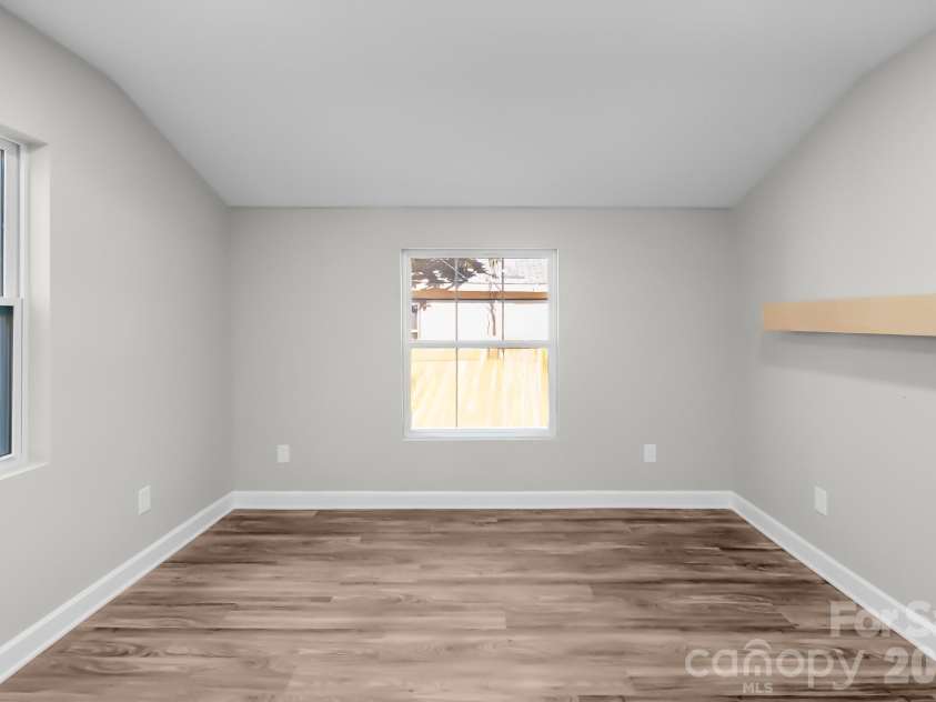 401 Golf Course Road, Winnsboro, SC 29180.  MLS# CAR4336099, YatesRealty ID 3658. Living Room