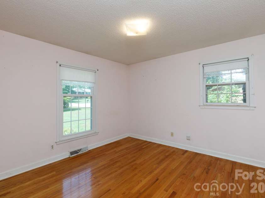 260 Plantation Road, Rock Hill, SC 29732.  MLS# CAR4402433, YatesRealty ID 36580. 