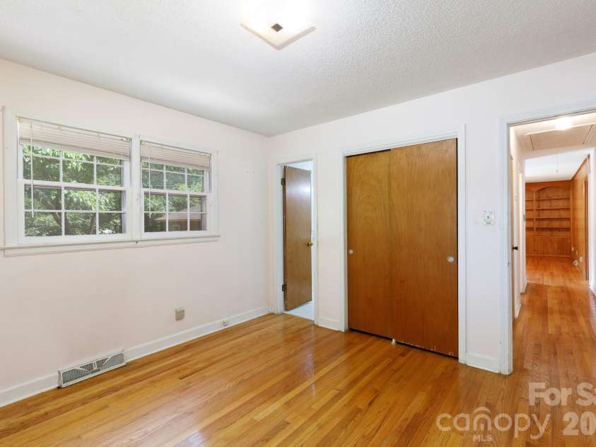 260 Plantation Road, Rock Hill, SC 29732.  MLS# CAR4402433, YatesRealty ID 36580. 