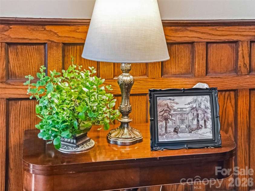 86 Edgemont Road, Asheville, NC 28801.  MLS# CAR4375523, YatesRealty ID 36581. Character at every corner