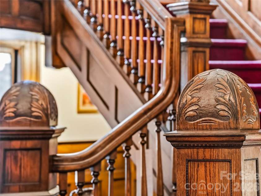 86 Edgemont Road, Asheville, NC 28801.  MLS# CAR4375523, YatesRealty ID 36581. Incredible custom millwork