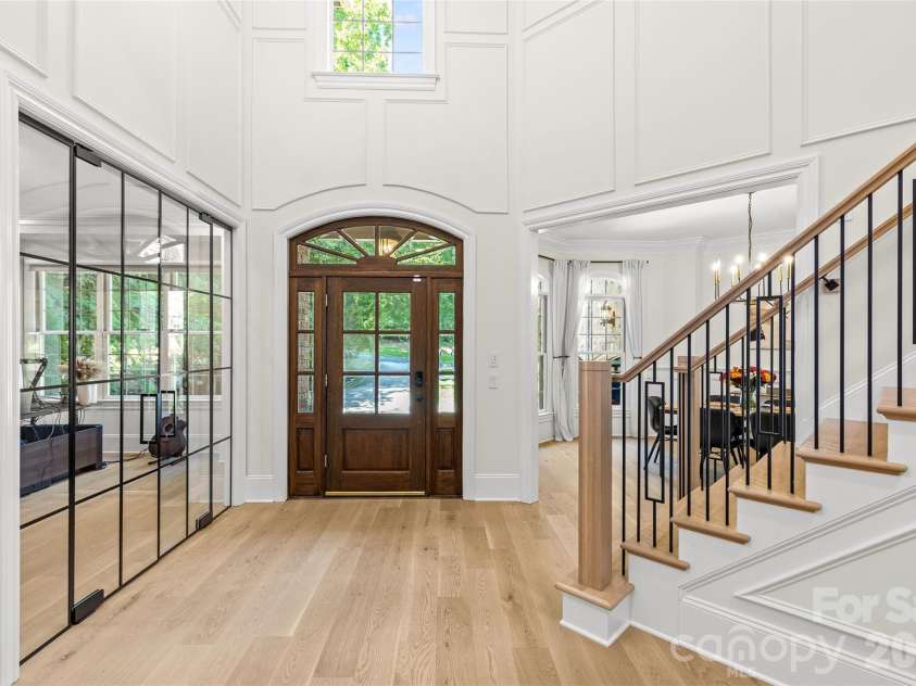 3030 Ashford Glen Drive, Matthews, NC 28104.  MLS# CAR4399713, YatesRealty ID 36584. 