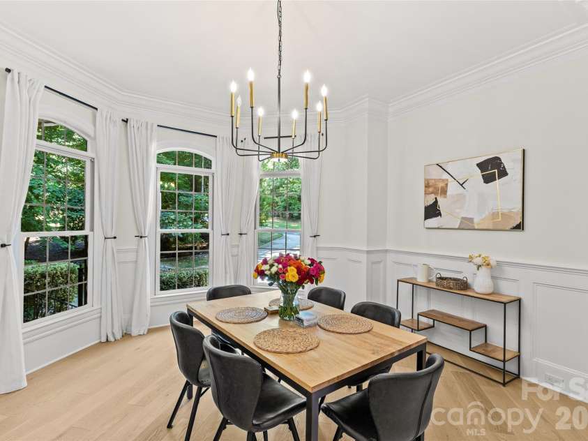 3030 Ashford Glen Drive, Matthews, NC 28104.  MLS# CAR4399713, YatesRealty ID 36584. 
