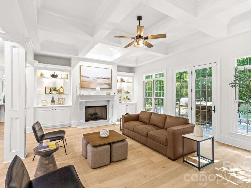 3030 Ashford Glen Drive, Matthews, NC 28104.  MLS# CAR4399713, YatesRealty ID 36584. 