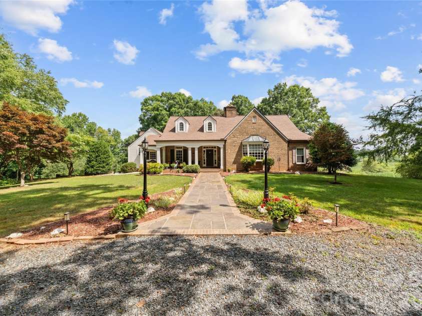 881 Handy Road, Denton, NC 27239.  MLS# CAR4403376, YatesRealty ID 36585. 