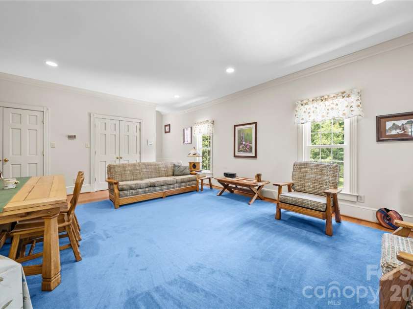 881 Handy Road, Denton, NC 27239.  MLS# CAR4403376, YatesRealty ID 36585. 