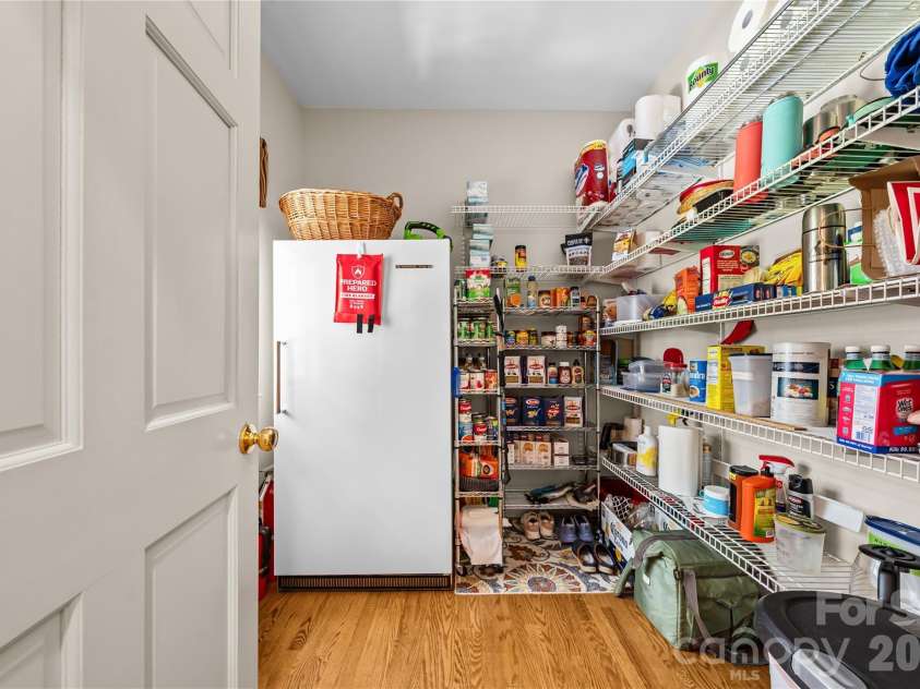 881 Handy Road, Denton, NC 27239.  MLS# CAR4403376, YatesRealty ID 36585. 