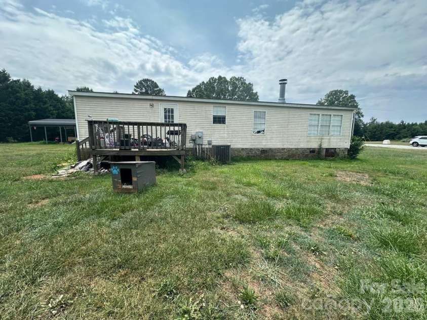 5100 Flay Road, Lincolnton, NC 28092.  MLS# CAR4402047, YatesRealty ID 36586. 