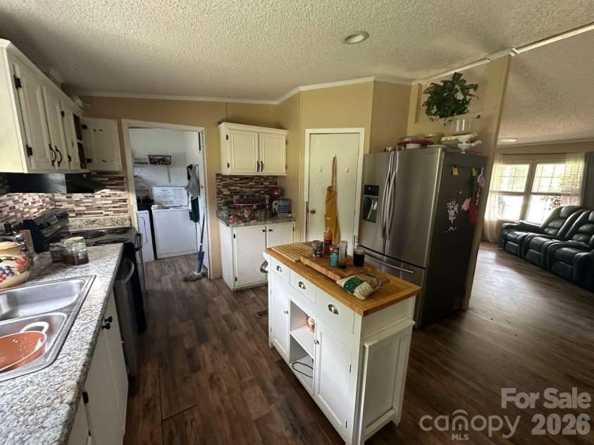 5100 Flay Road, Lincolnton, NC 28092.  MLS# CAR4402047, YatesRealty ID 36586. 