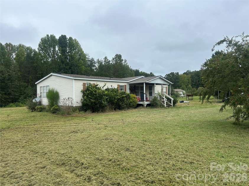 5100 Flay Road, Lincolnton, NC 28092.  MLS# CAR4428563, YatesRealty ID 36586. 