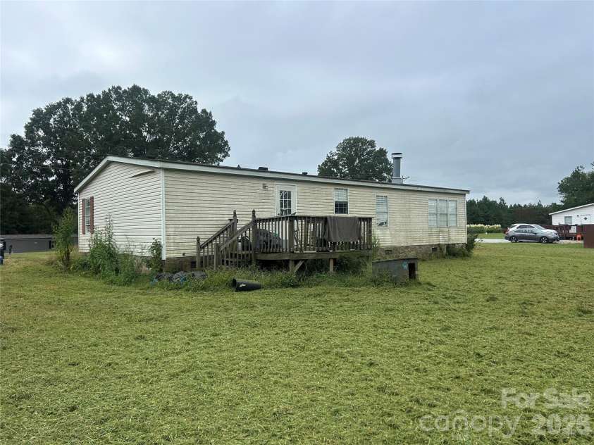 5100 Flay Road, Lincolnton, NC 28092.  MLS# CAR4428563, YatesRealty ID 36586. 