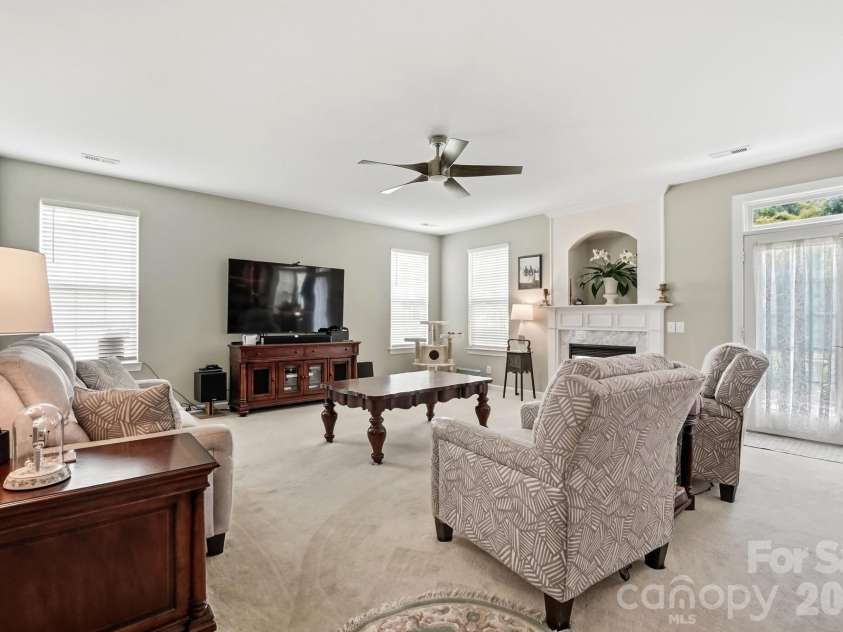 1111 Applegate Parkway, Waxhaw, NC 28173.  MLS# CAR4402685, YatesRealty ID 36587. 