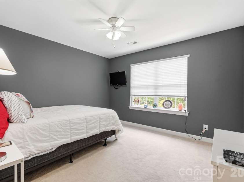 1111 Applegate Parkway, Waxhaw, NC 28173.  MLS# CAR4402685, YatesRealty ID 36587. 