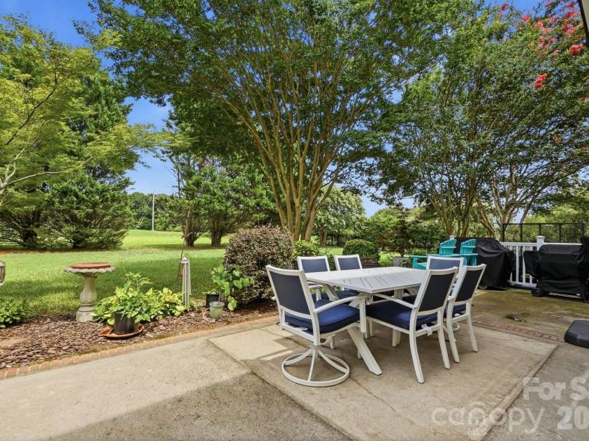 1111 Applegate Parkway, Waxhaw, NC 28173.  MLS# CAR4402685, YatesRealty ID 36587. 