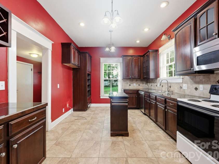 117 Wiley Avenue, Salisbury, NC 28144.  MLS# CAR4402856, YatesRealty ID 36588. 