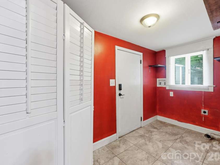 117 Wiley Avenue, Salisbury, NC 28144.  MLS# CAR4402856, YatesRealty ID 36588. 